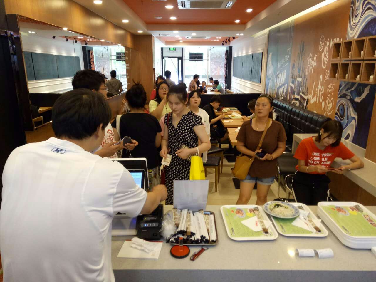 勾魂凉皮加盟受大众欢迎 盈利有保障